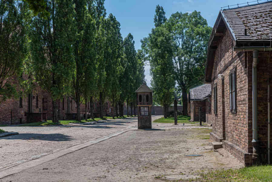 Polonia 014 - Auschwitz I.jpg